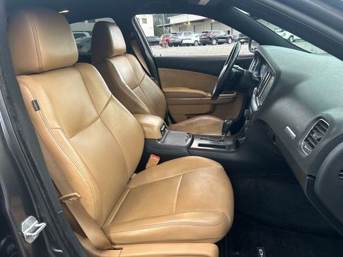 Used 2013 Dodge Charger R/T image 11