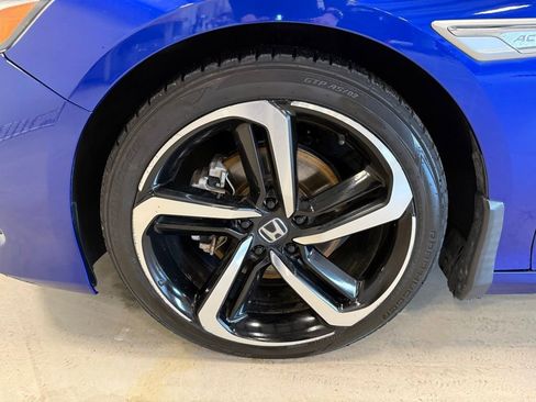 Used 2021 Honda Accord Sport image 9