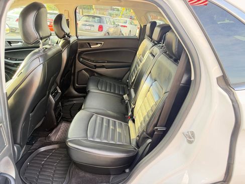 Used 2016 Ford Edge SEL w/ Equipment Group 201A AWD/4WD image 30