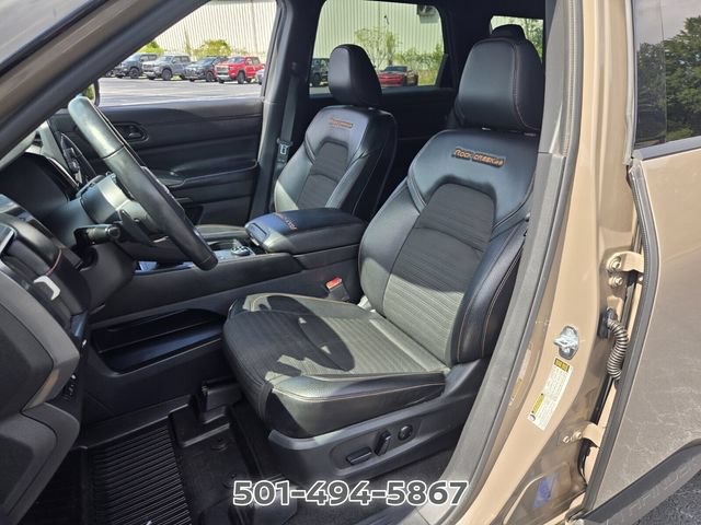 Used 2023 Nissan Pathfinder Rock Creek AWD/4WD image 9