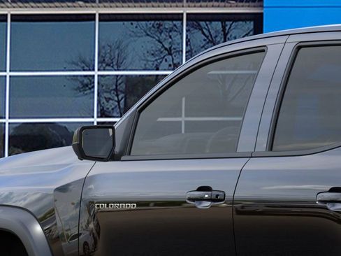 New 2026 Chevrolet Colorado ZR2 w/ Technology Package image 12
