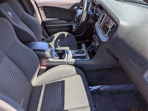 Used 2019 Dodge Charger Scat Pack RWD image 19