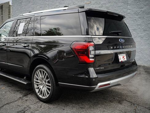 Used 2022 Ford Expedition Max Limited image 13