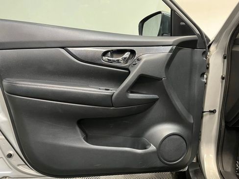 Used 2015 Nissan Rogue SL w/ SL Premium Package AWD/4WD image 13