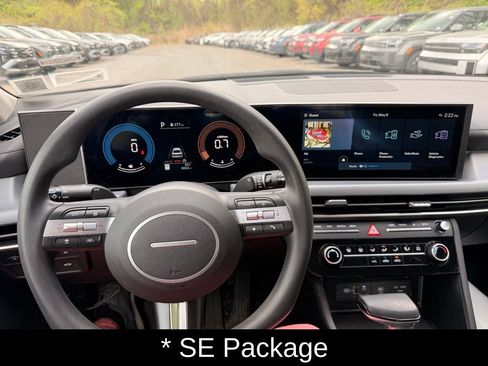 Certified 2025 Hyundai Sonata SE FWD image 9
