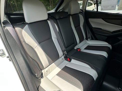 Used 2023 Subaru Crosstrek 2.5i Limited AWD/4WD image 11