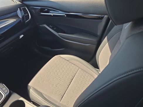 New 2026 Kia Seltos S FWD image 15