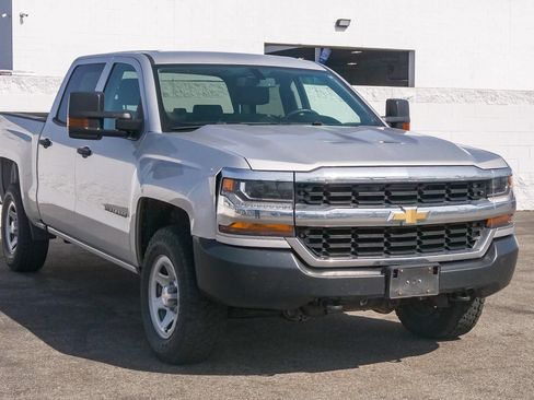 Used 2017 Chevrolet Silverado 1500 W/T w/ Trailering Package AWD/4WD image 3
