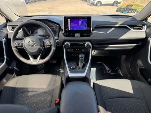 Certified 2024 Toyota RAV4 XLE w/ Convenience Package AWD/4WD image 7