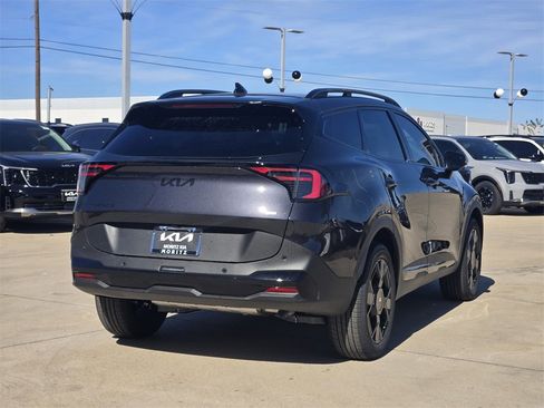 New 2026 Kia Sportage X-Line w/ X-Line Technology Package image 4