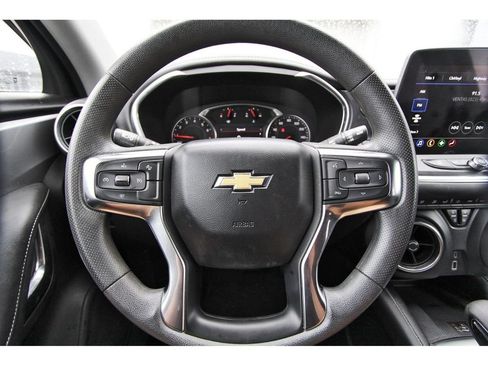 Used 2024 Chevrolet Blazer LT w/ Convenience Package FWD image 14