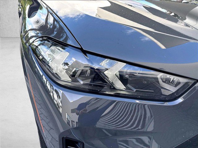 Used 2026 BMW X5 xDrive50e w/ M Sport Package AWD/4WD image 30