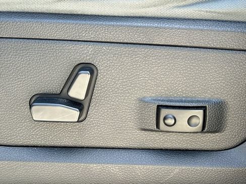 Used 2014 RAM 1500 Lone Star AWD/4WD image 12