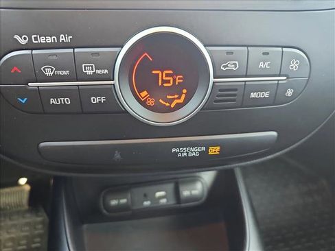 Used 2017 Kia Soul + w/ Designer's Package image 20