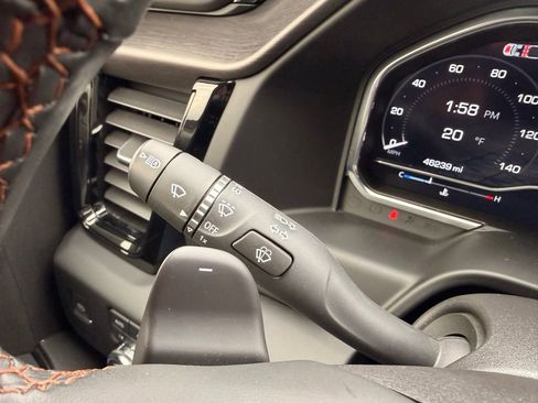 Used 2024 GMC Sierra 1500 AT4 w/ Technology Package image 16