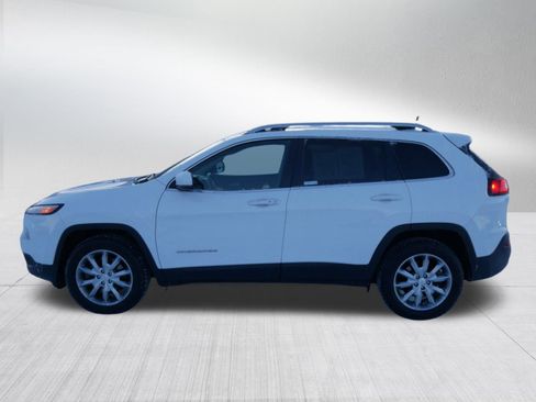 Used 2018 Jeep Cherokee Limited image 4