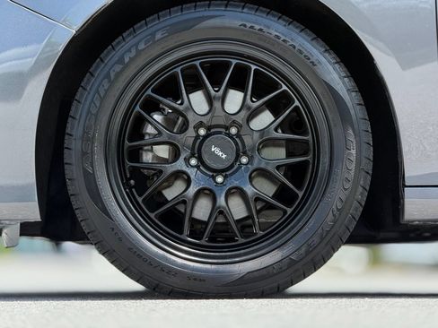 Used 2022 Honda Accord EX-L image 18