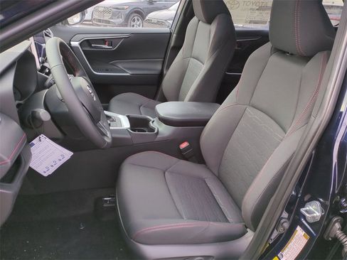 New 2025 Toyota RAV4 SE image 8