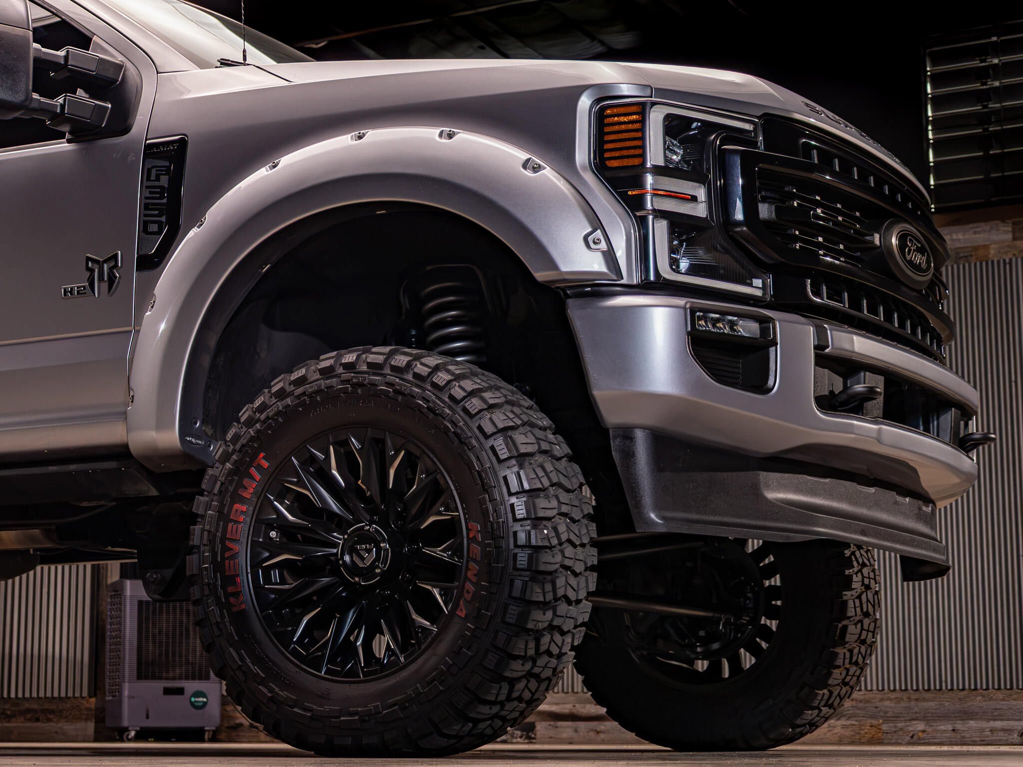 Used 2020 Ford F350 Lariat AWD/4WD image 12