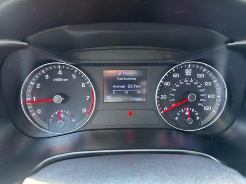 Used 2020 Kia Forte EX FWD image 32