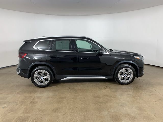 Used 2025 BMW X1 xDrive28i AWD/4WD image 7