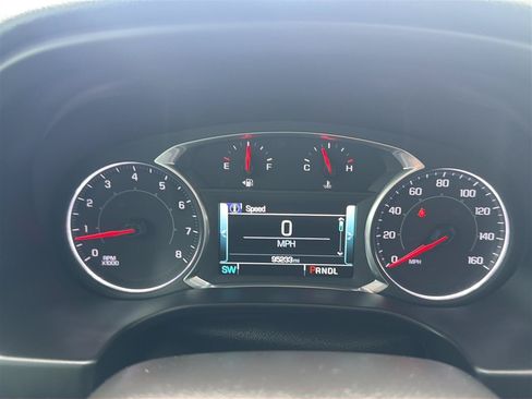 Used 2019 GMC Acadia SLT w/ LPO, Floor Liner Package AWD/4WD image 24