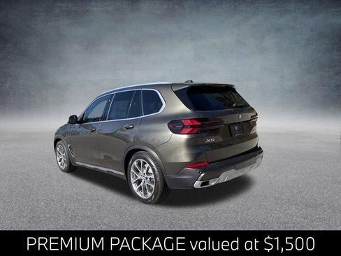 New 2026 BMW X5 xDrive50e w/ Climate Comfort Package image 3