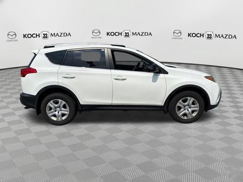 Used 2015 Toyota RAV4 LE AWD/4WD image 8