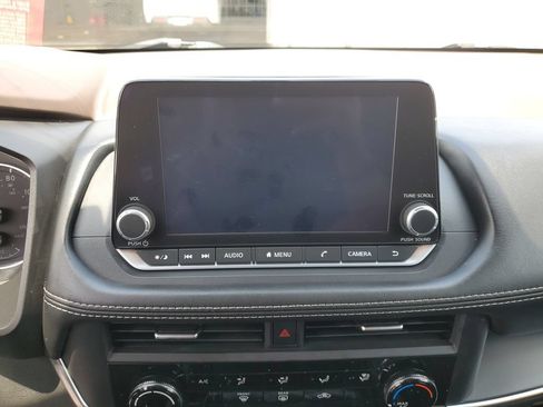Certified 2023 Nissan Rogue S FWD image 18