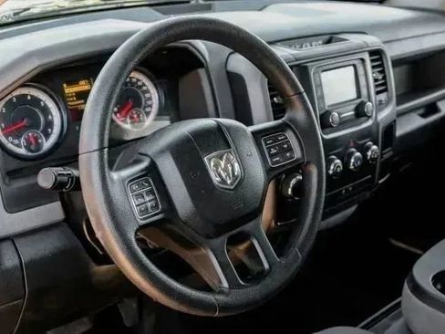 Used 2017 RAM 1500 Express w/ Express Value Package image 27