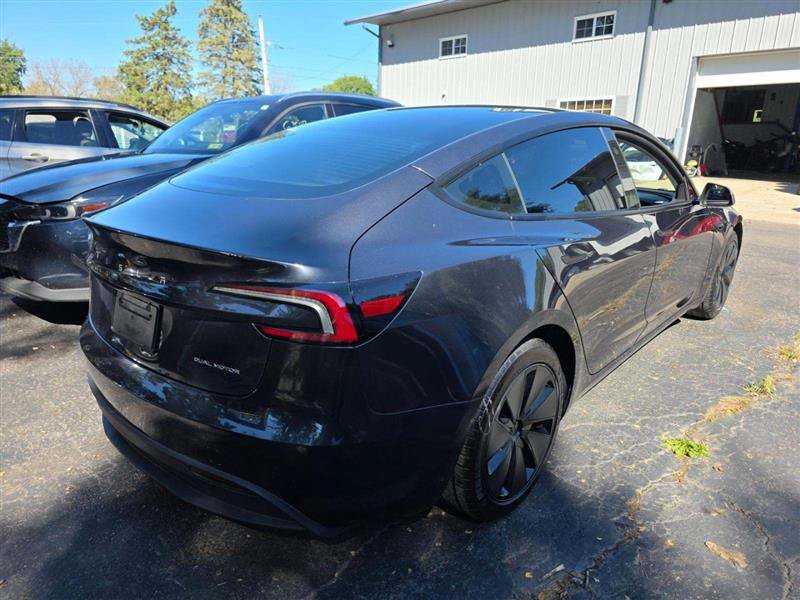 Used 2025 Tesla Model 3 Long Range AWD/4WD image 4