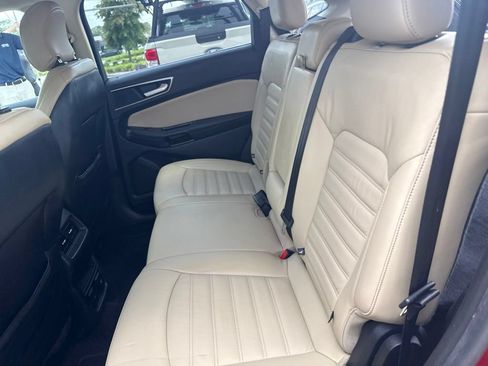 Used 2016 Ford Edge SEL w/ Equipment Group 201A FWD image 26