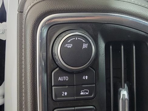 Used 2019 Chevrolet Silverado 1500 LTZ w/ LTZ Plus Package image 30