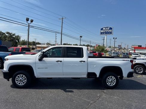 Used 2023 Chevrolet Silverado 2500 W/T w/ WT Convenience Package AWD/4WD image 2