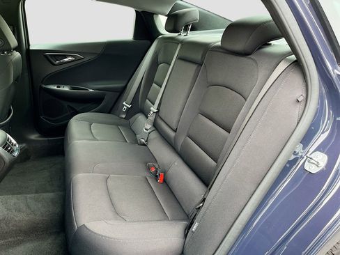 Used 2025 Chevrolet Malibu LT FWD image 28