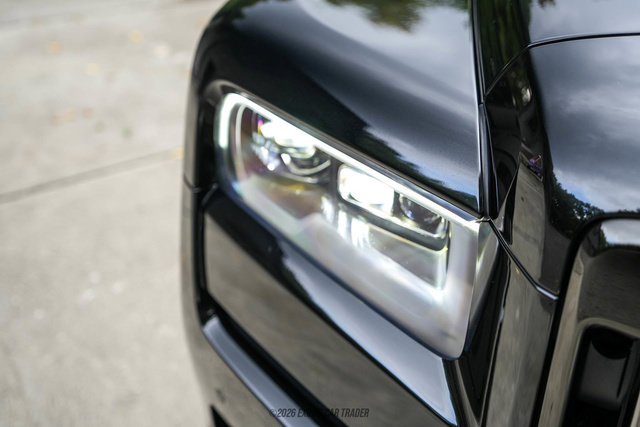 Used 2021 Rolls-Royce Cullinan Black Badge AWD/4WD image 97