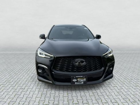 Used 2023 INFINITI QX50 Sport AWD/4WD image 3