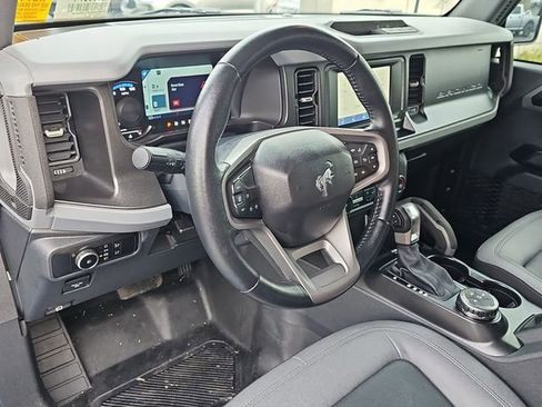 Used 2023 Ford Bronco Big Bend image 19
