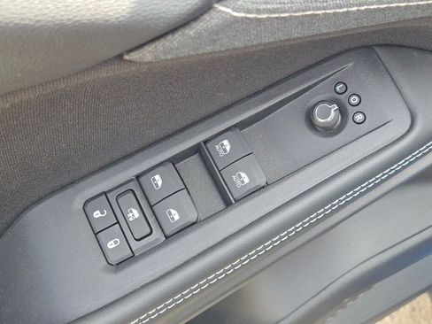New 2026 Jeep Cherokee Laredo AWD/4WD image 18
