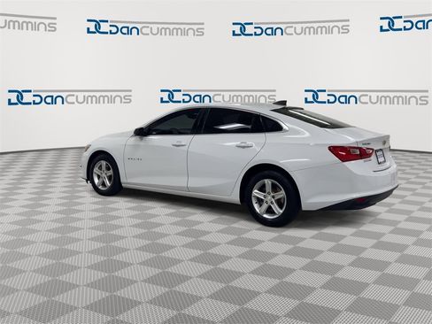 Used 2019 Chevrolet Malibu LS image 6
