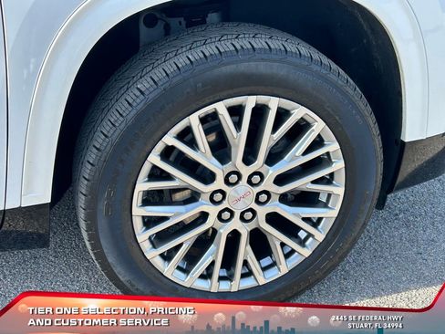 Used 2024 GMC Acadia Denali image 21