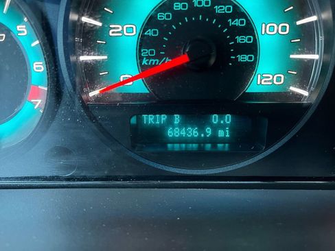 Used 2010 Ford Fusion Sport image 9