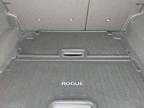 New 2026 Nissan Rogue Platinum w/ Platinum Premium Package AWD/4WD image 25
