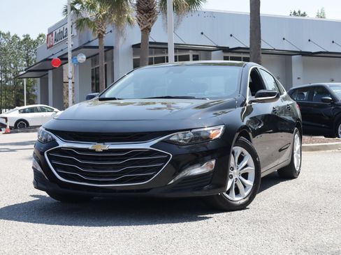 Used 2024 Chevrolet Malibu LT image 1