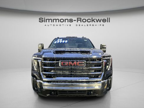 New 2026 GMC Sierra 2500 SLE w/ SLE Value Package; image 1