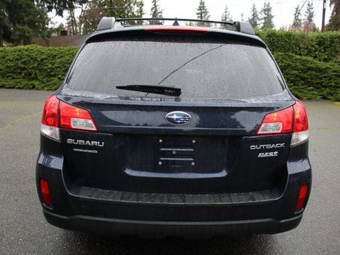 Used 2014 Subaru Outback 2.5i Limited image 13