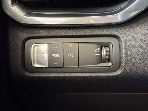 New 2026 GMC Acadia Elevation w/ Elevation Premium Package FWD image 33