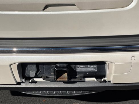 Used 2015 GMC Yukon Denali w/ Touring Package image 56