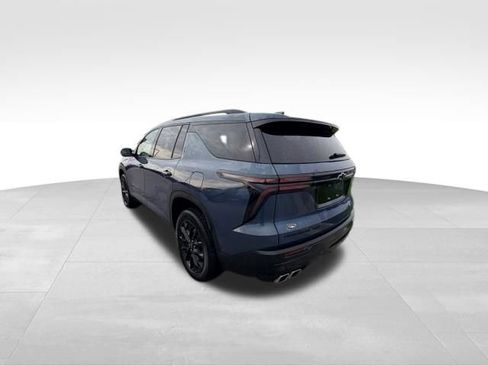 Certified 2024 Chevrolet Traverse LT w/ Enhanced Driving Package AWD/4WD image 4