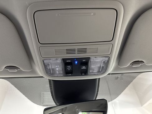New 2027 Honda Odyssey EX-L image 16